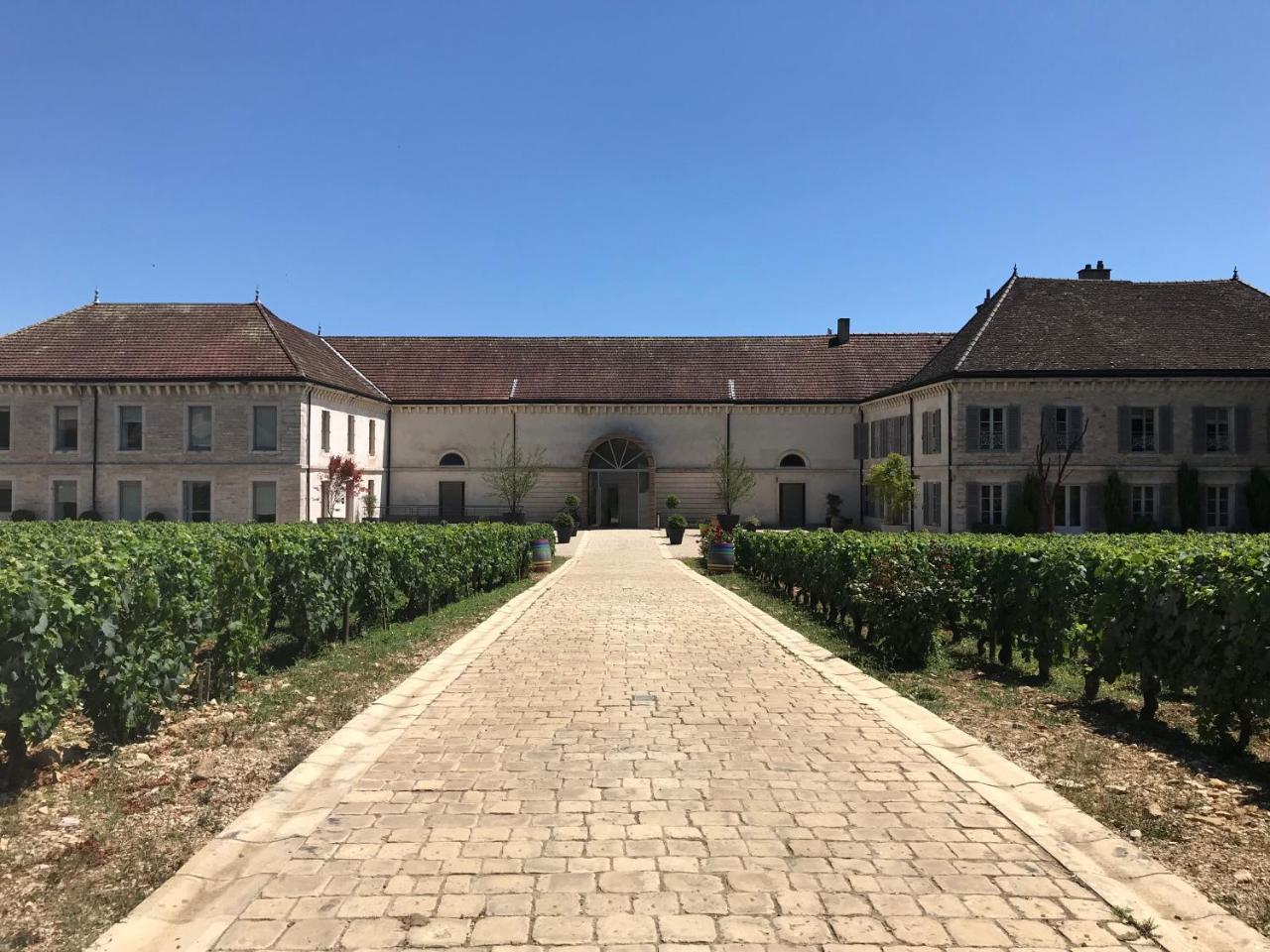 Chateau De Chassagne-Montrachet Exterior photo